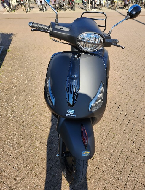 Snorscooter Nipponia Biq 25km mat zwart 4t - Afbeelding 2