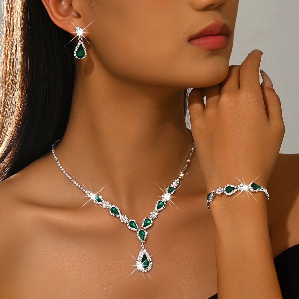 3-delige set luxe groene traanvormige sieraden voor dames, strass-ketting, oorbellen en armband, bruids- en trouwsieraden, geschikt voor gala-avonden, etentjes en kerstcadeaus - Afbeelding 6