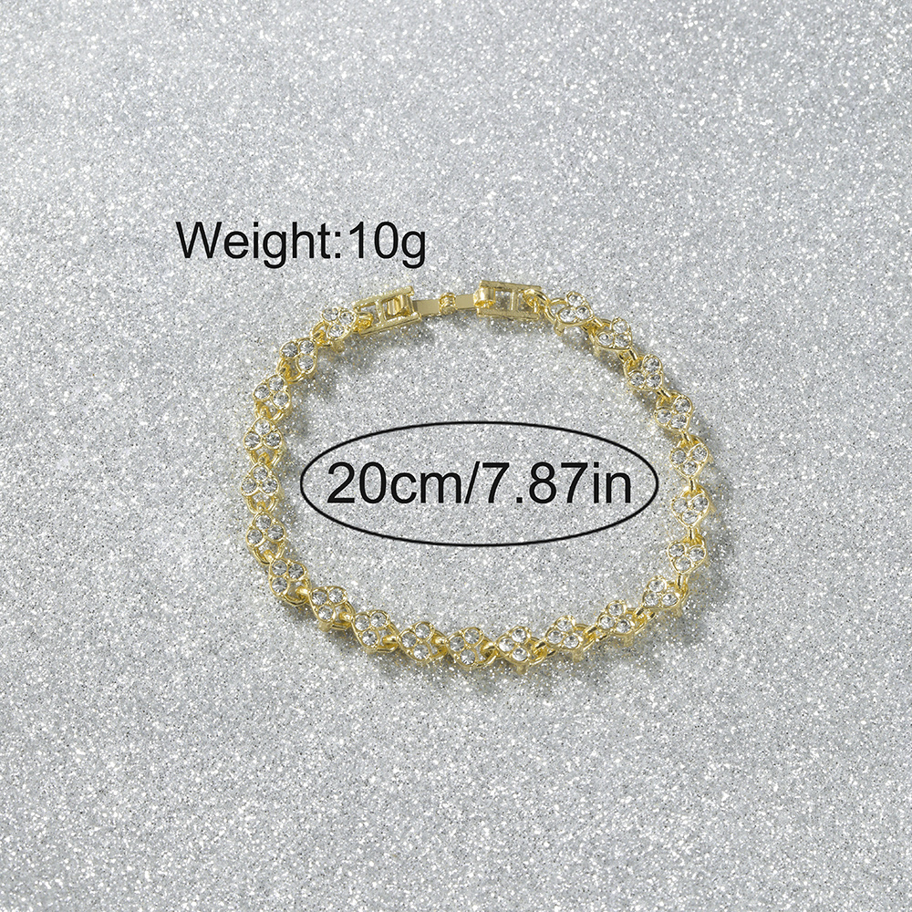 Twee elegante dameshorloges, met een stijlvolle en romantische hartvormige ketting gecombineerd met een klassiek retro kwartshorloge met rechthoekige wijzerplaat en een comfortabele band van legering. - Afbeelding 10